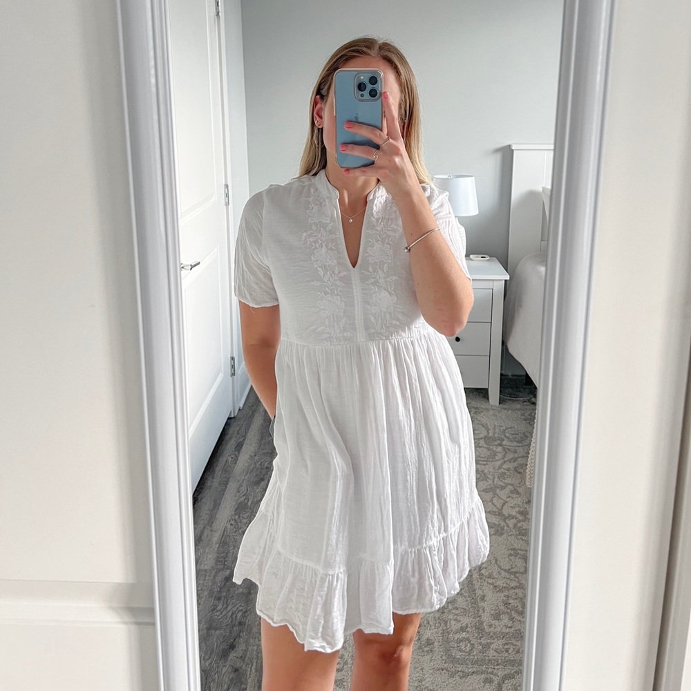White dress size xs